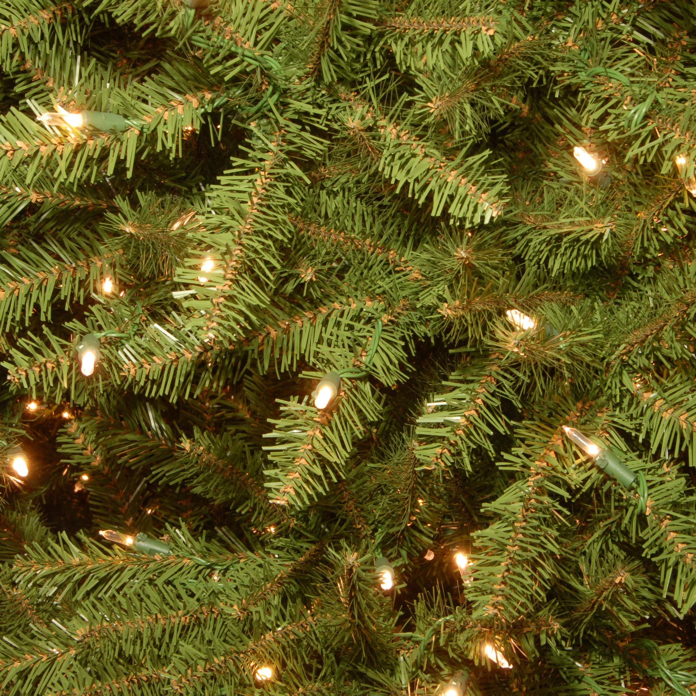 4 ft. Pre-Lit Dunhill Fir Tree with Clear Lights, Plug-In - Image 8