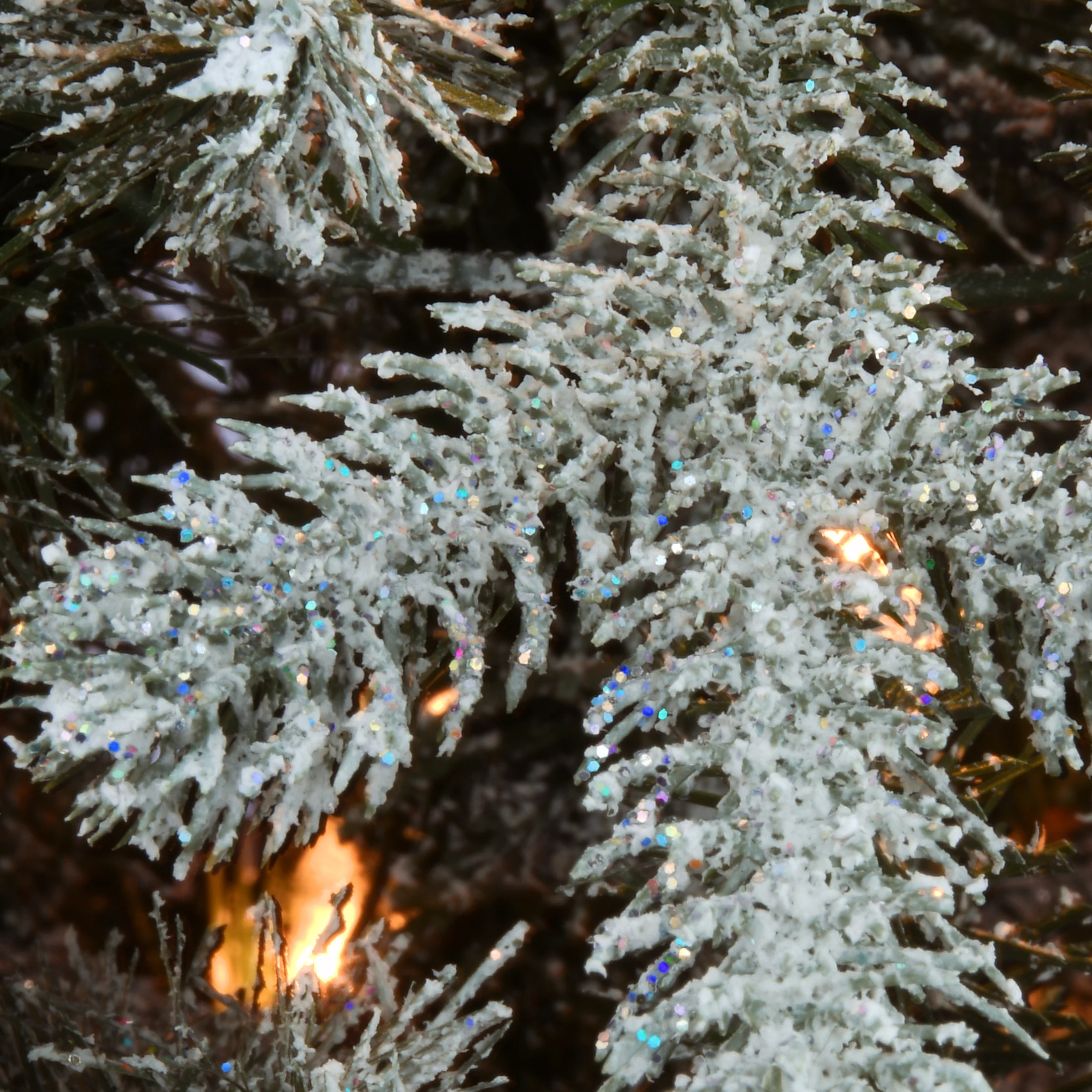 4 ft. Pre-Lit  Snowy Morgan Spruce Tree with Clear Lights, Plug-In - Image 5