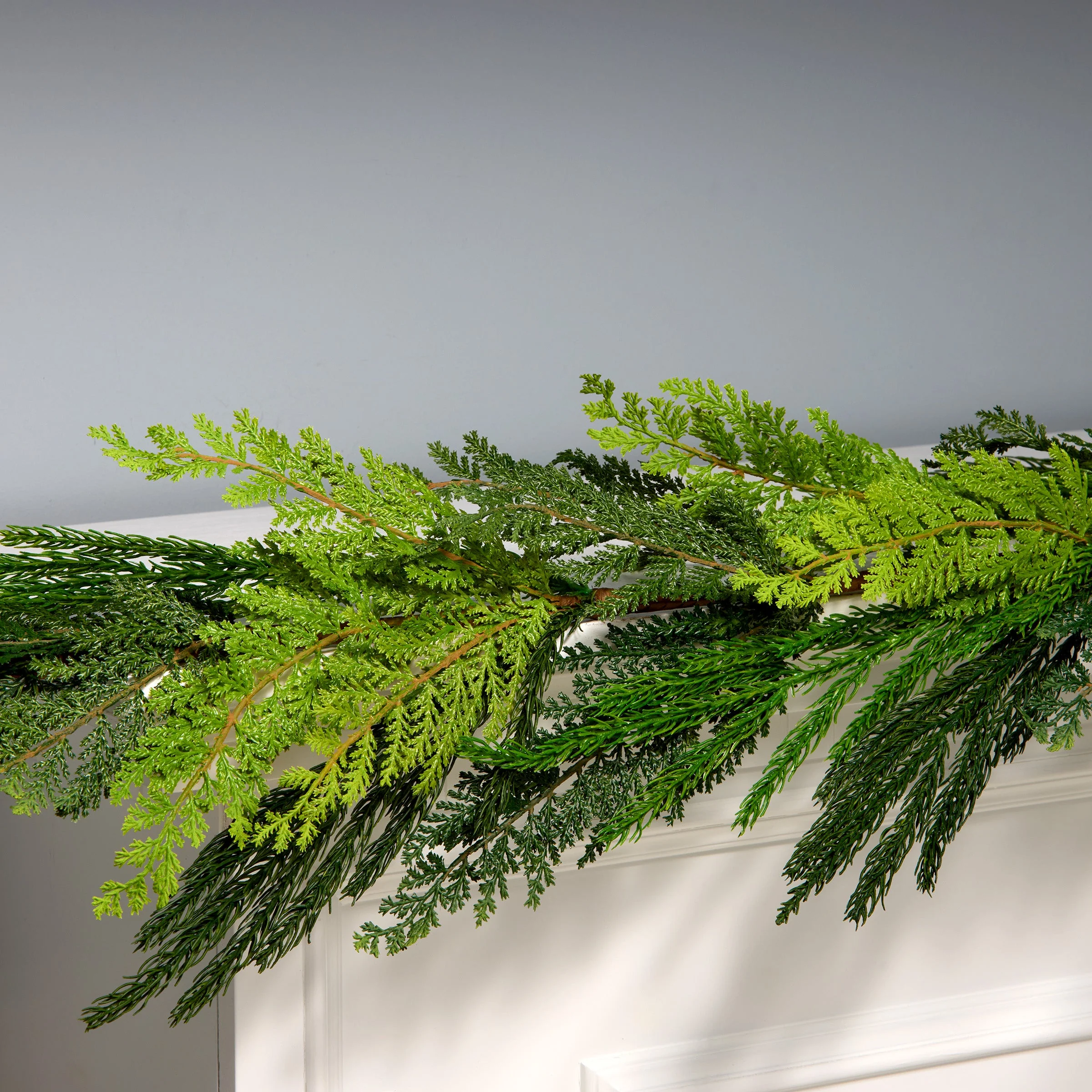 5 ft. Christmas Cottage Garland - Image 4